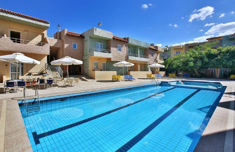 Cosman Hotel Kokkini Hani Ngoại thất bức ảnh
