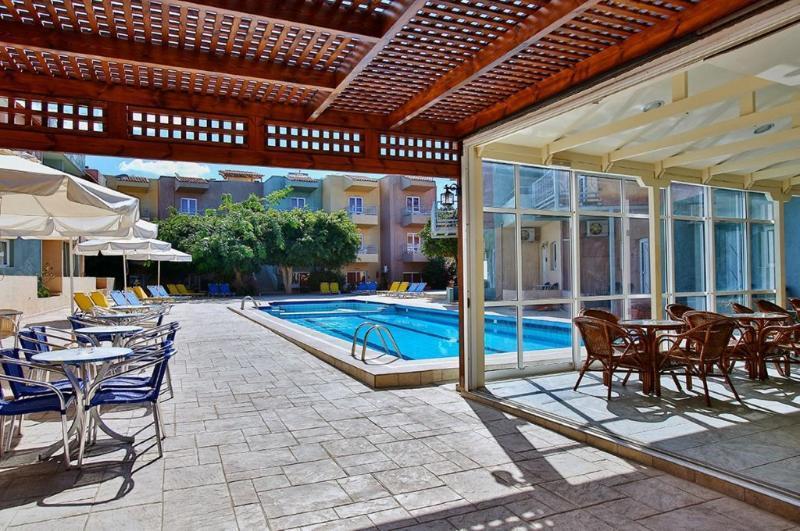 Cosman Hotel Kokkini Hani Ngoại thất bức ảnh